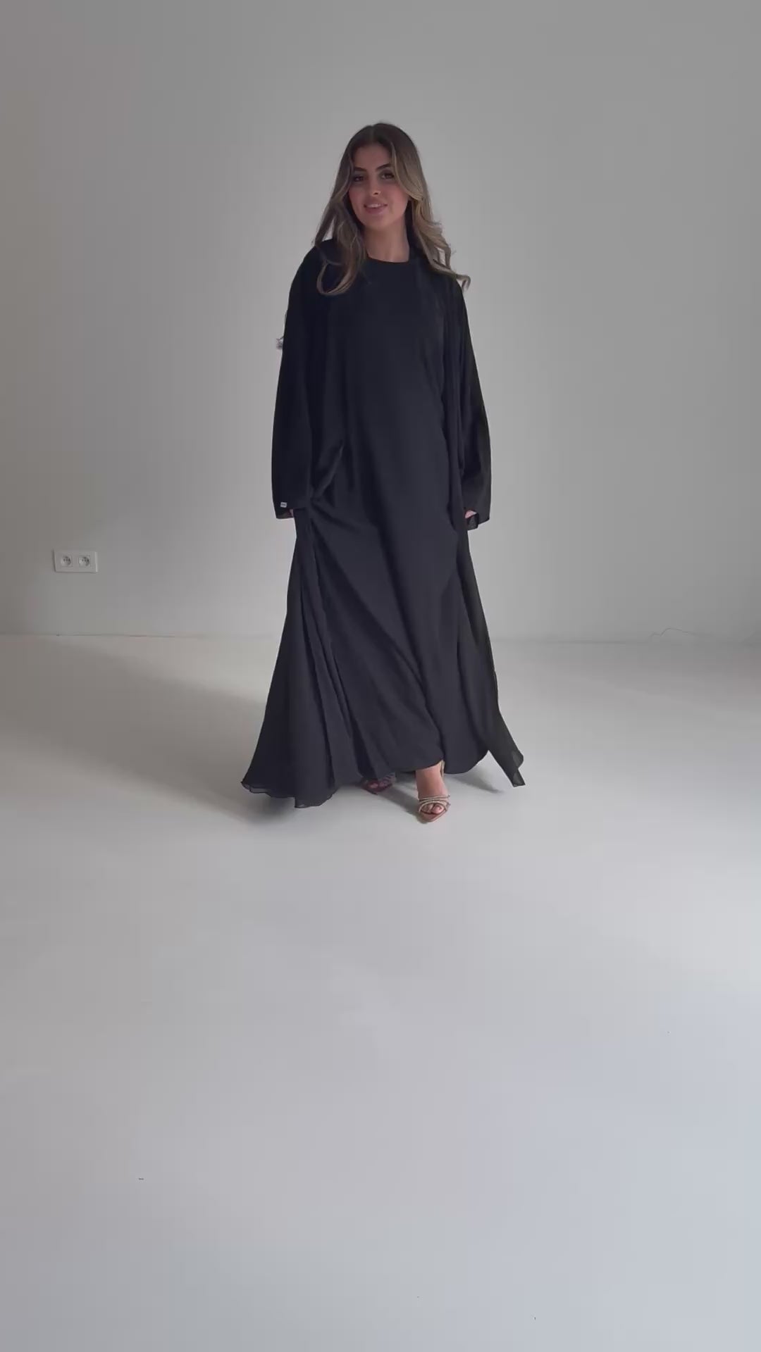 PREMIUM ABAYA 3 PIECE’S - BLACK