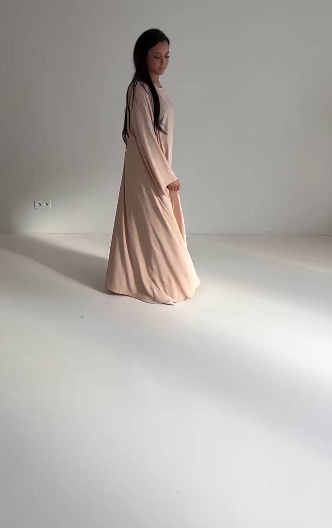 PREMIUM ABAYA 3 PIECE’S - BEIGE